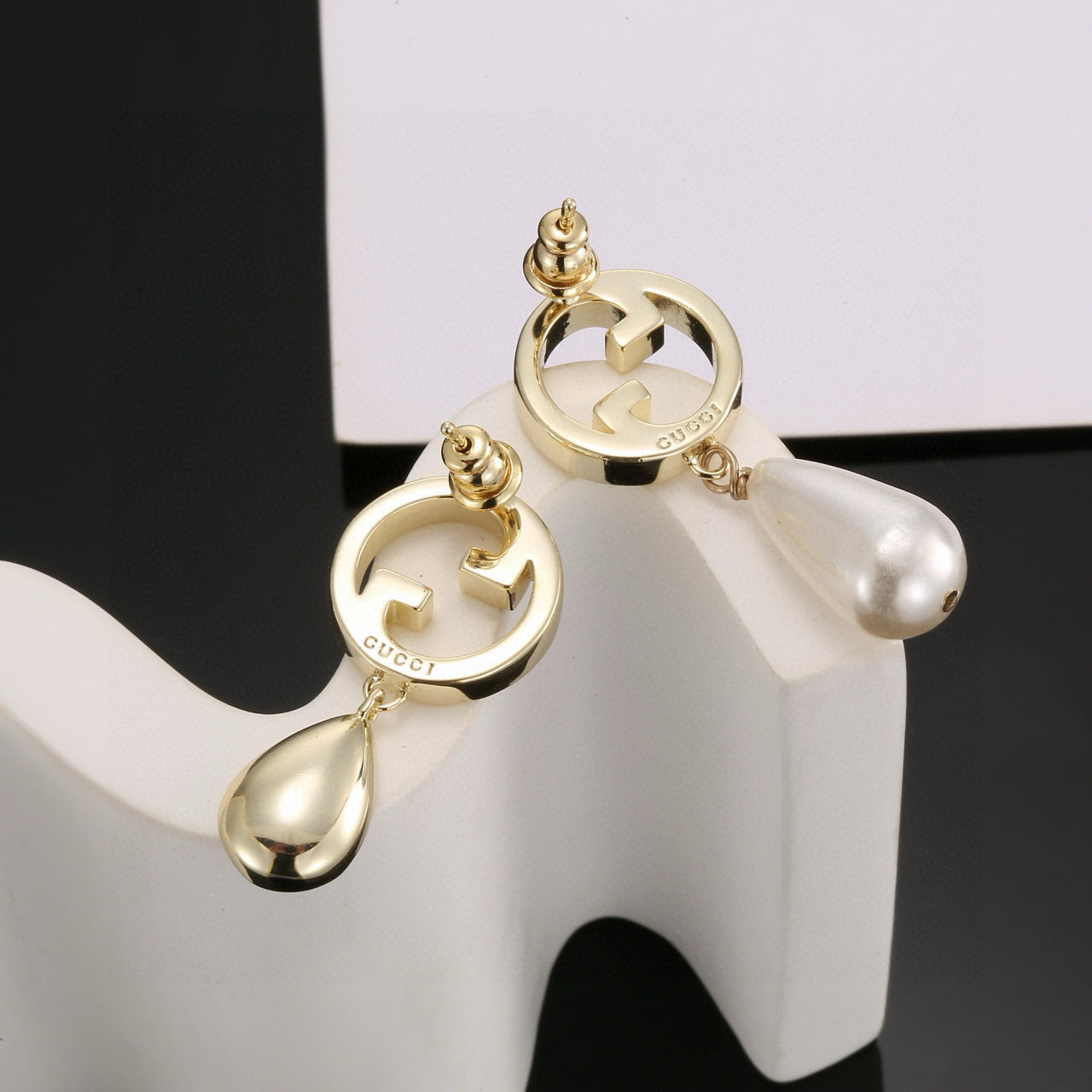 Guc New Pearl earrings