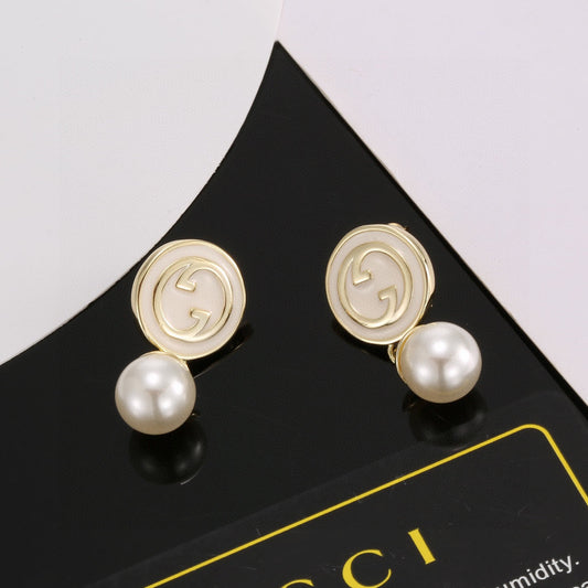 Guc New Pearl stud earrings