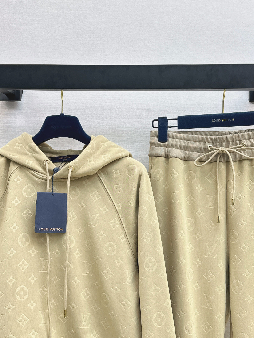 Louis NEW casual suit