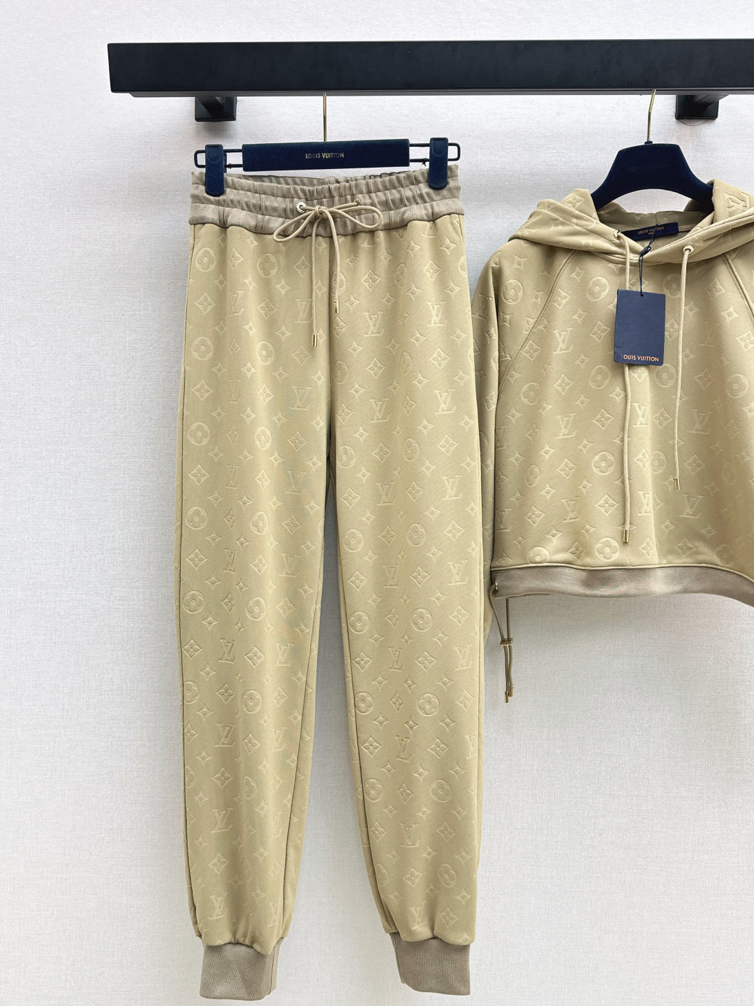 Louis NEW casual suit