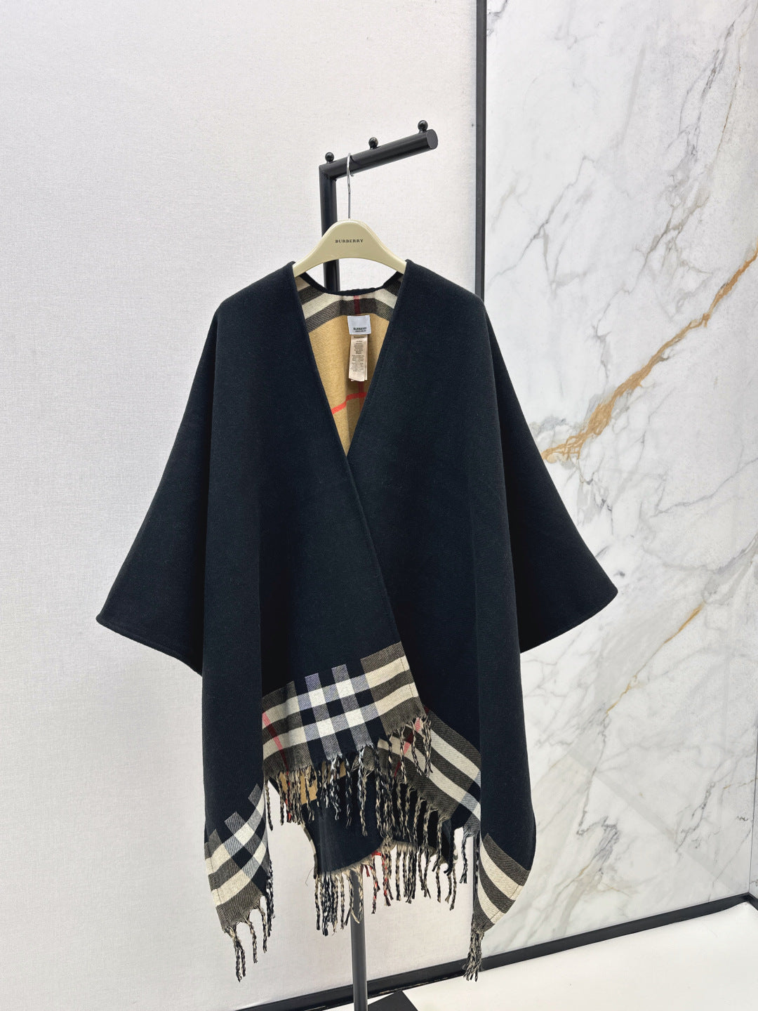 Bur NEW Reversible wool cape