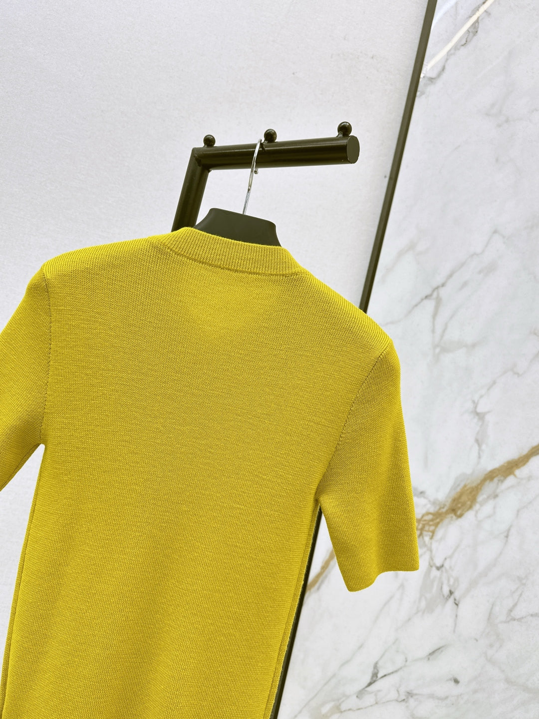 Pra NEW Pendant Wool Knit Sweater