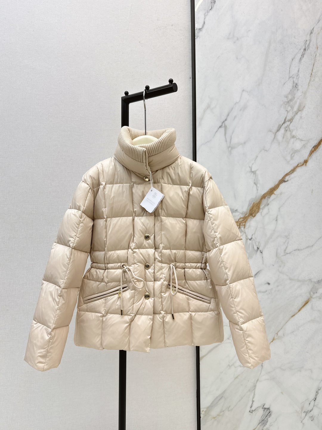 Brun NEW Down jacket