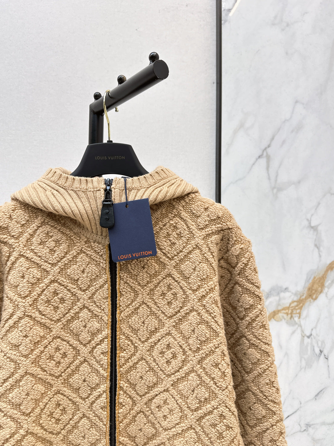 Louis NEW Hooded jacket