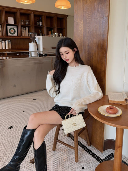 Es NEW Crew neck sweater