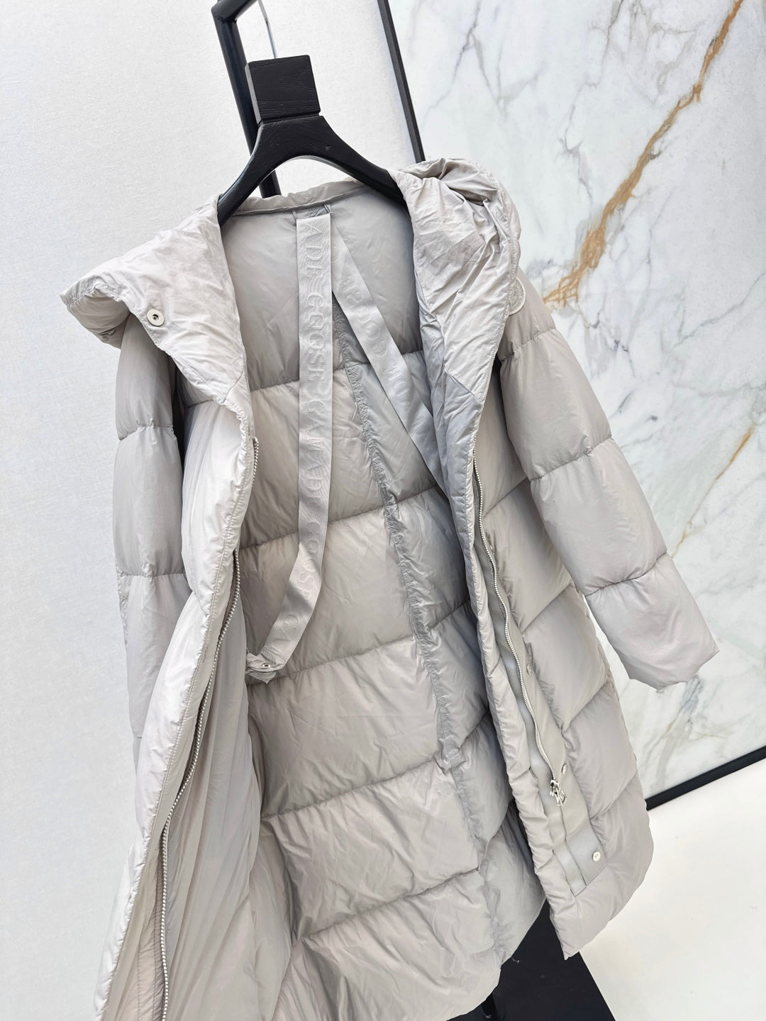 Canada NEW down jacket