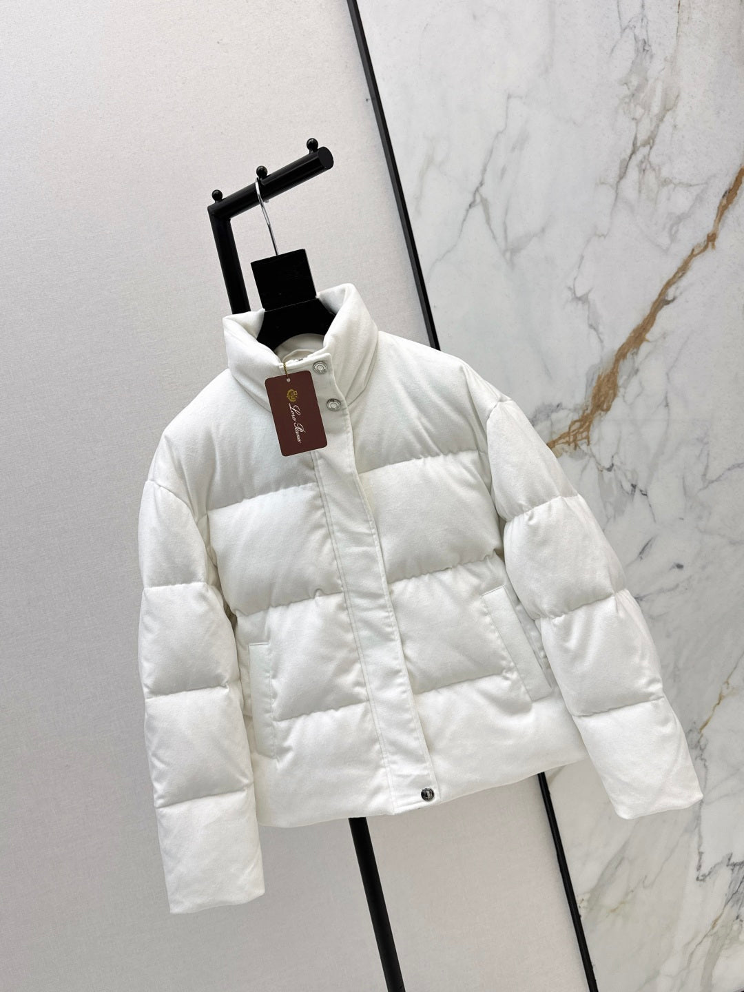 Loro NEW down jacket