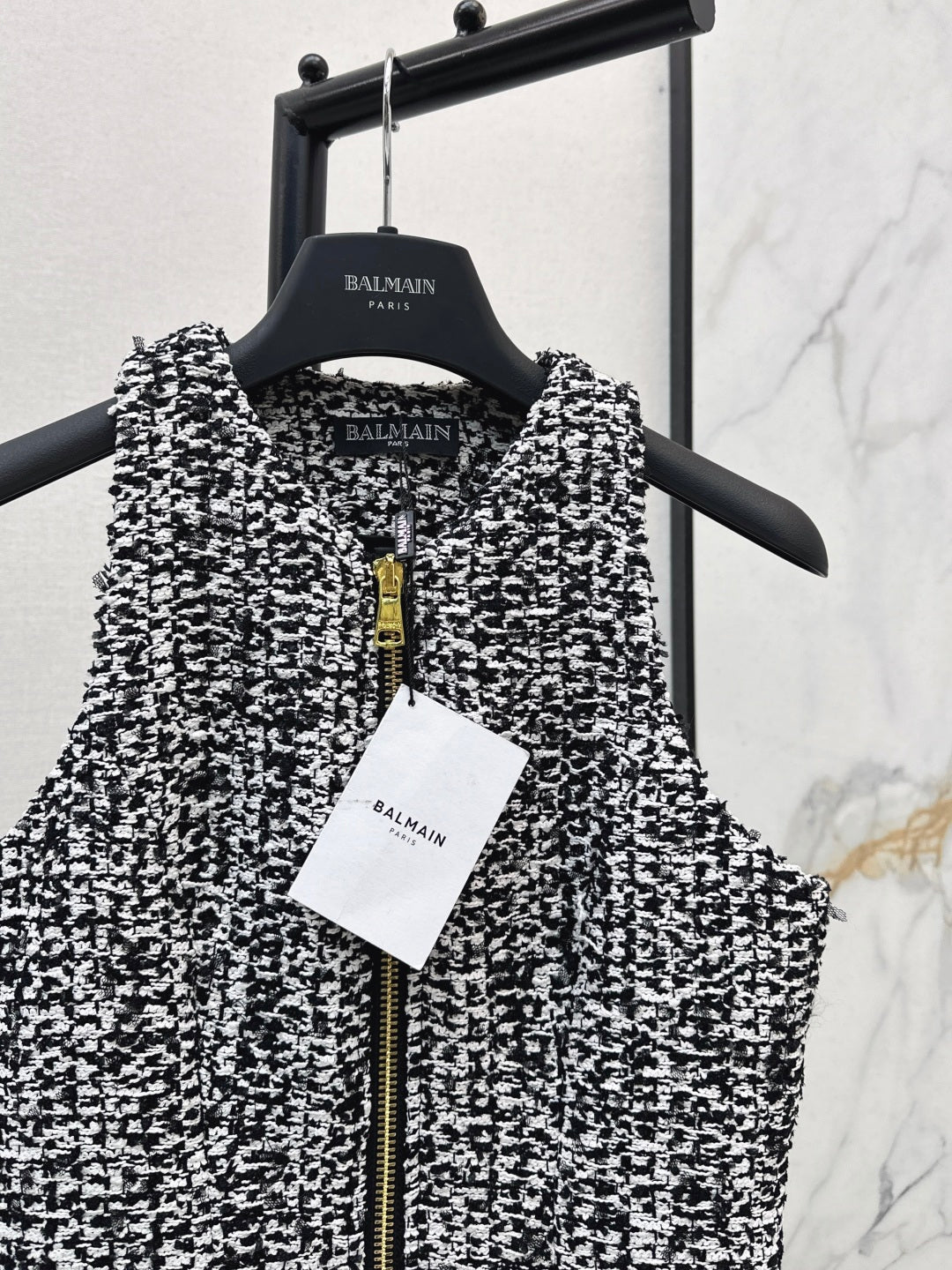 Bal NEW sleeveless dress