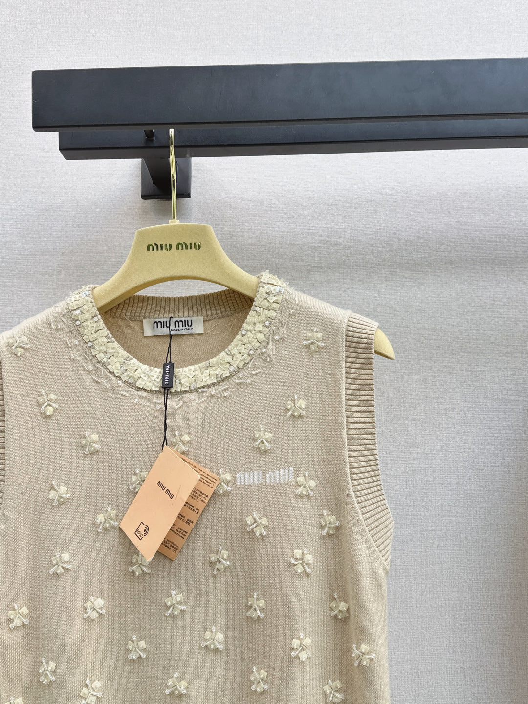 Miu NEW knitted vest