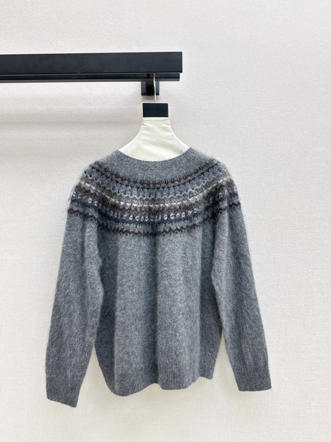 Loro NEW knitted sweater