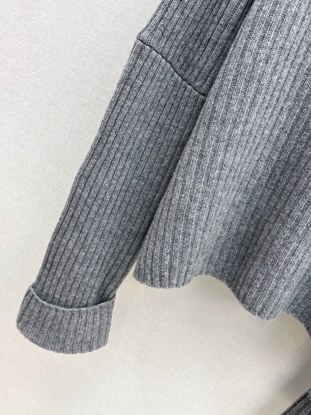 Max NEW turtleneck sweater