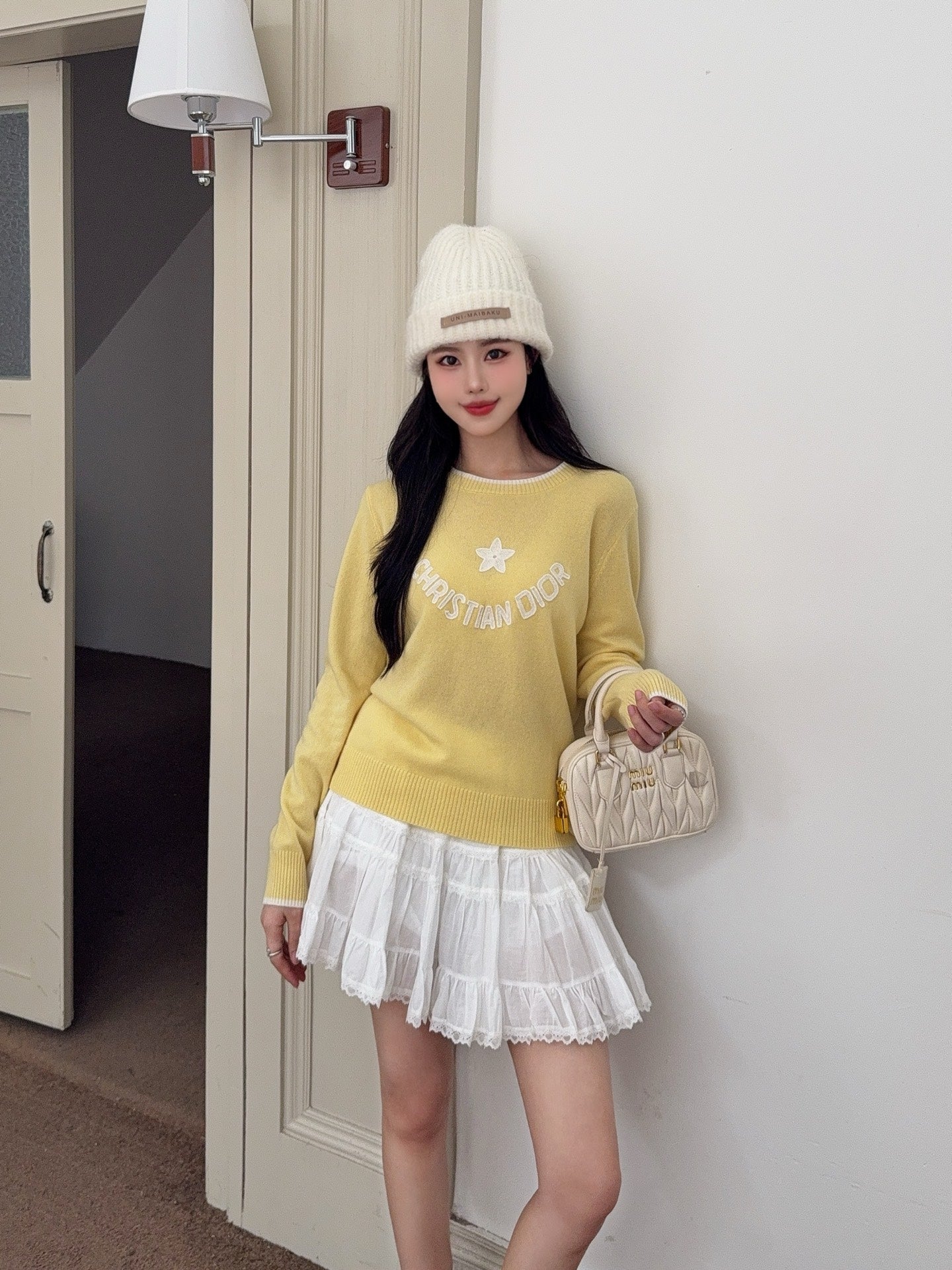CD NEW Embroidered sweater