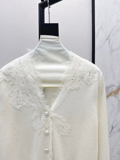 Es NEW V-neck cardigan