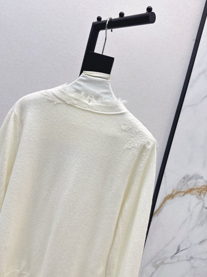 Es NEW V-neck cardigan