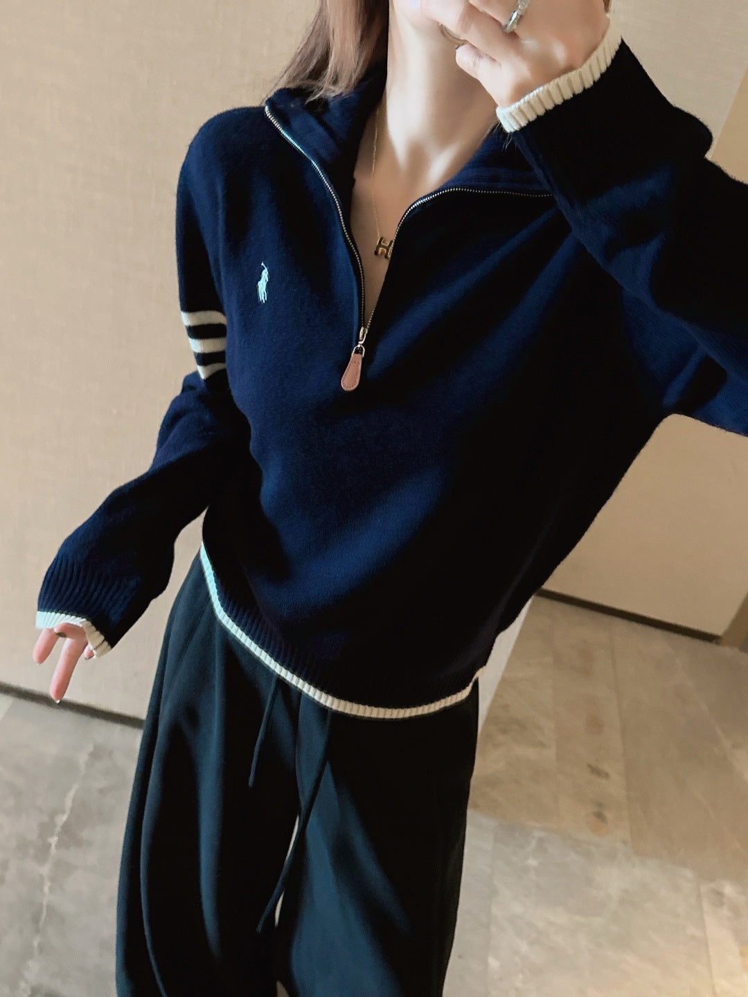 Ral NEW Half-open sweater