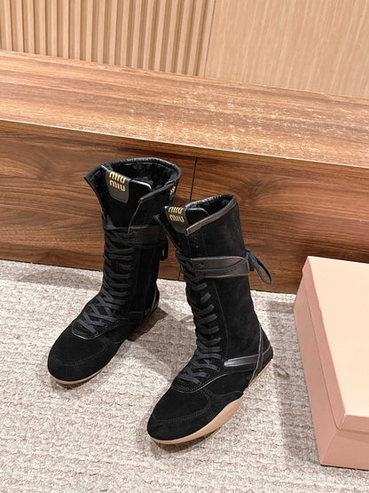 Miu NEW wool boxing boots