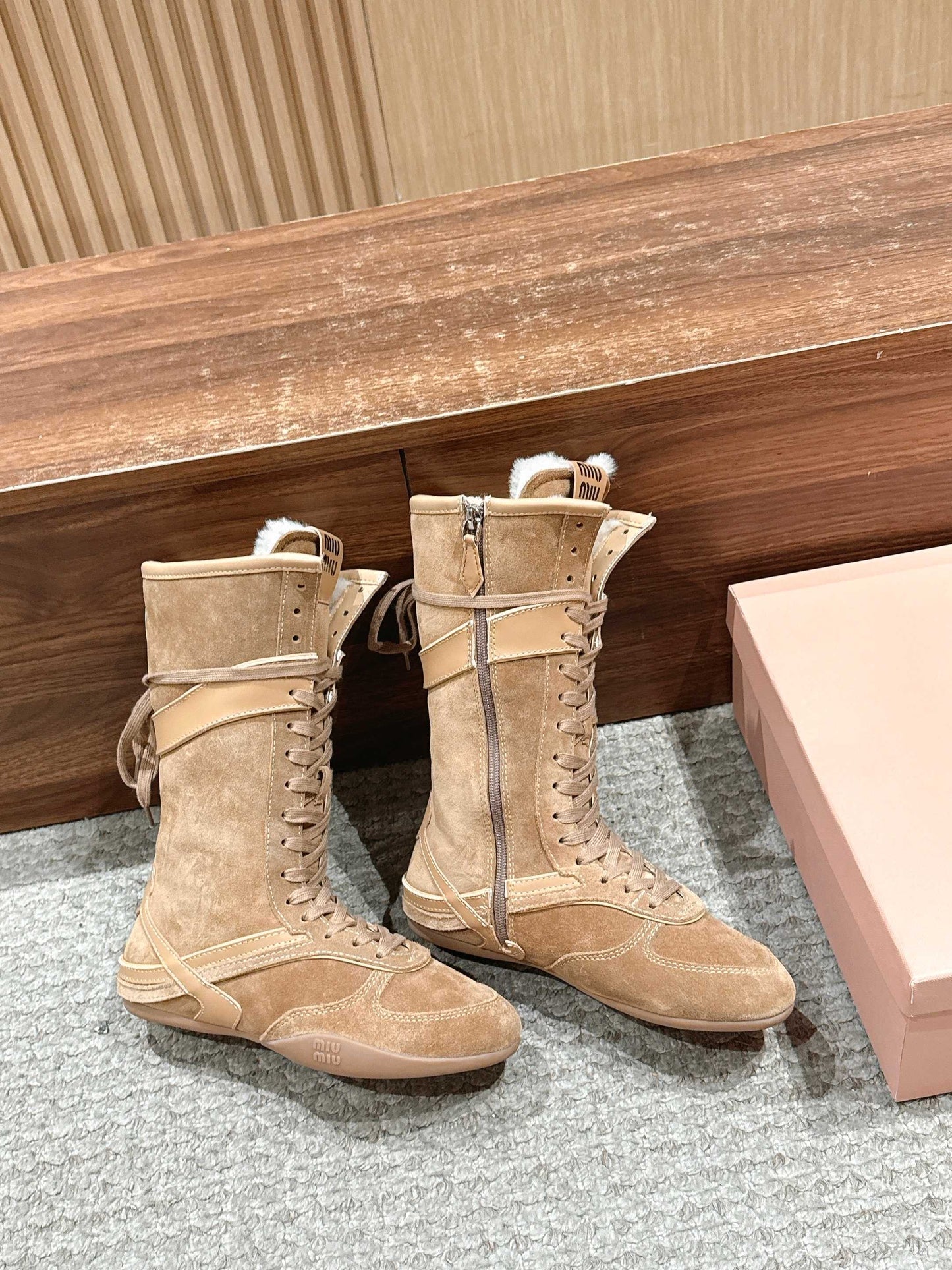 Miu NEW wool boxing boots