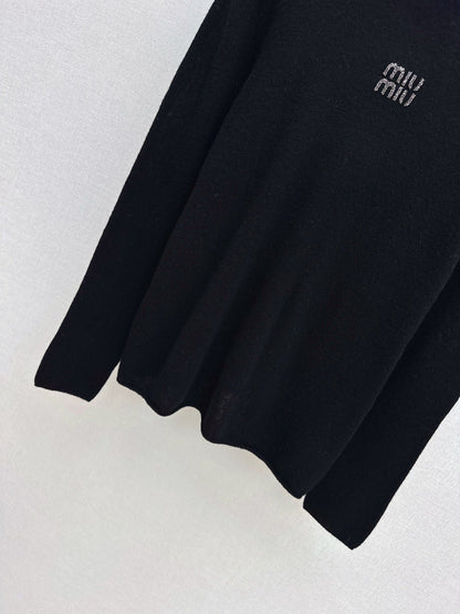 Miu NEW turtleneck base layer