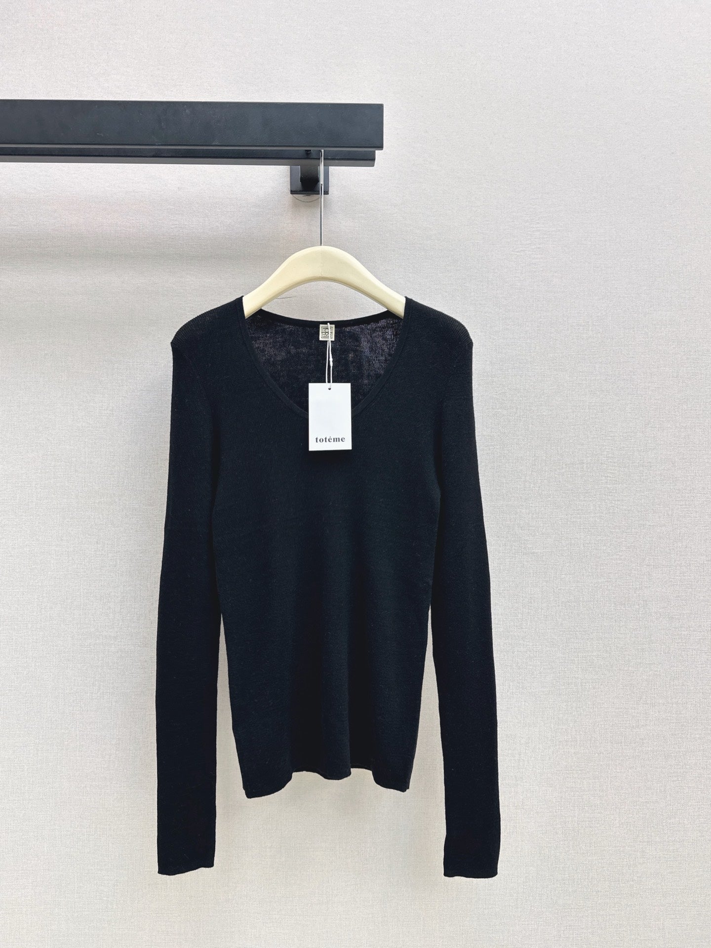 Thom NEW U-neck base layer