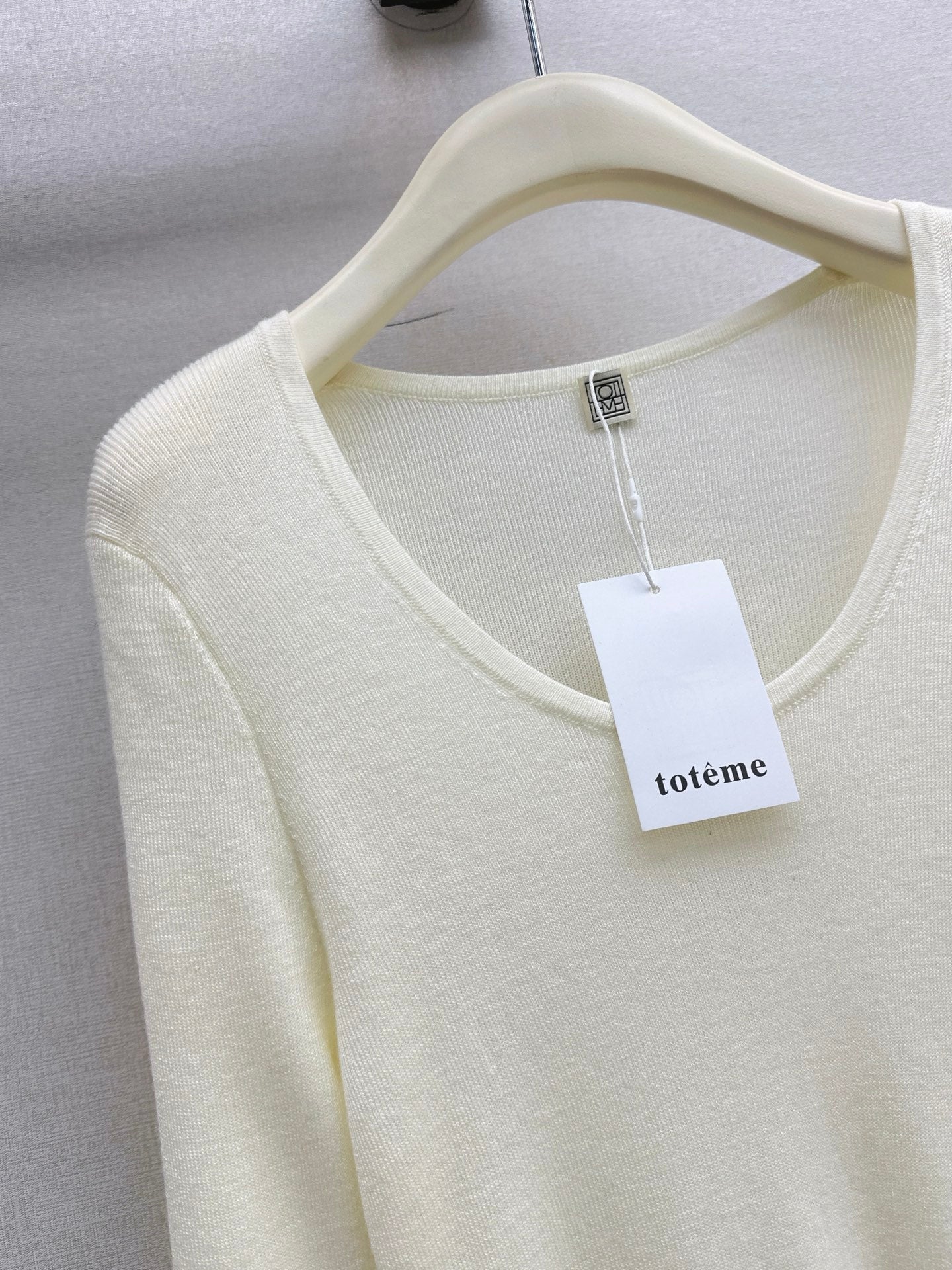 Thom NEW U-neck base layer