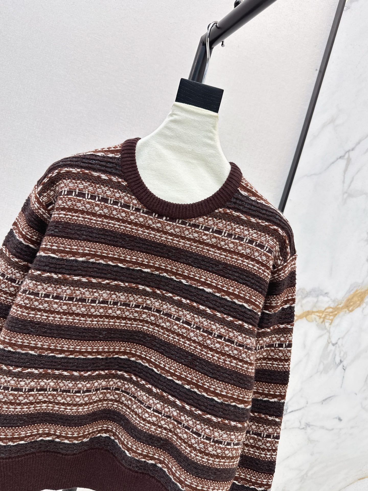 Ral NEW Crew neck sweater