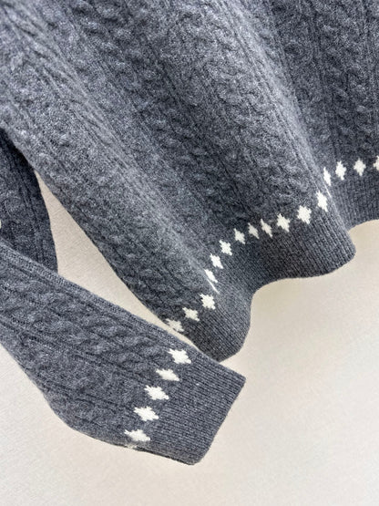 Ral NEW Crew neck sweater