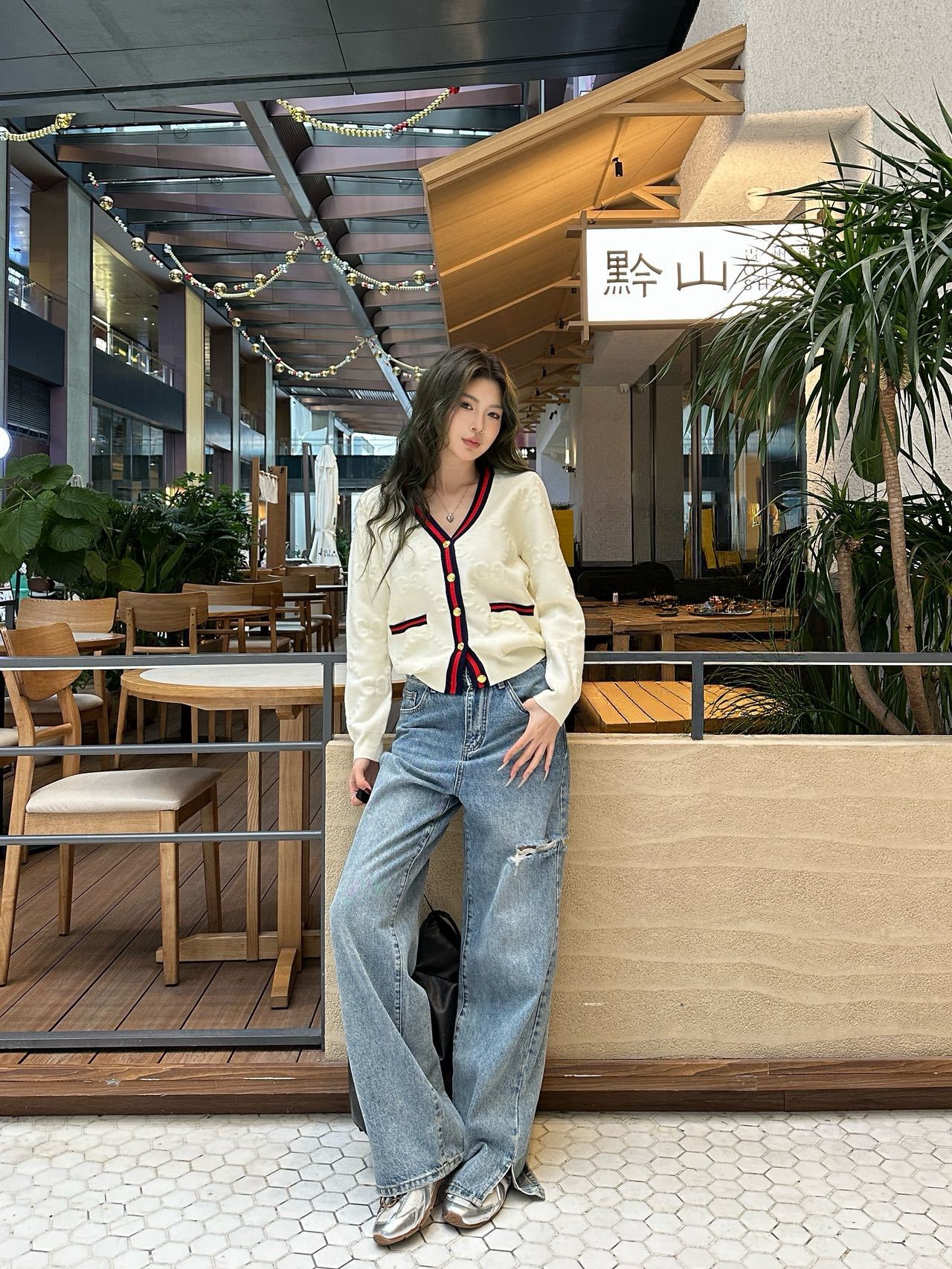 Guc NEW V-neck cardigan