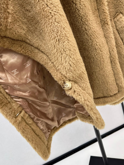 Max NEW Teddy jacket