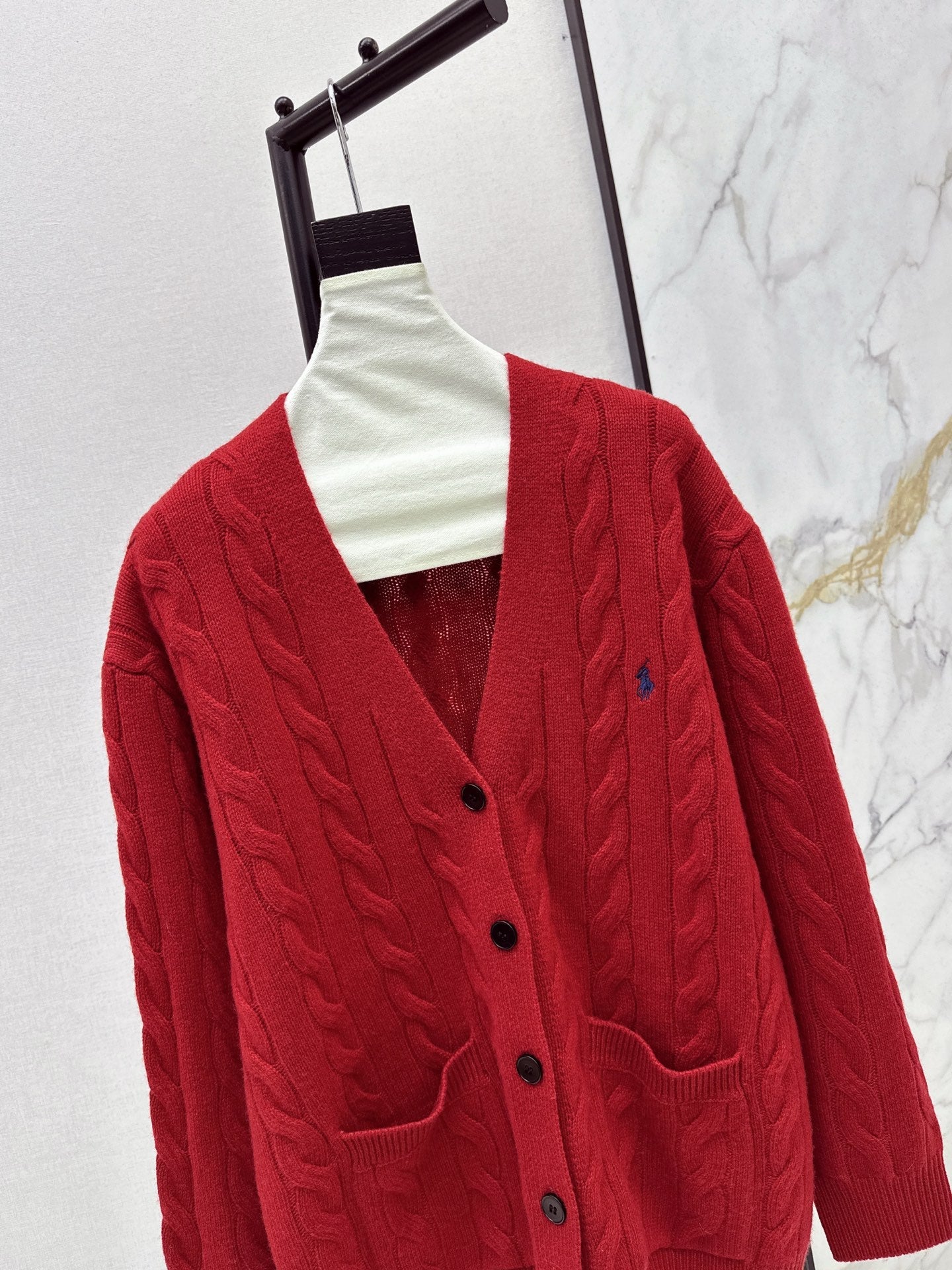 Ral NEW Loose V-neck cardigan