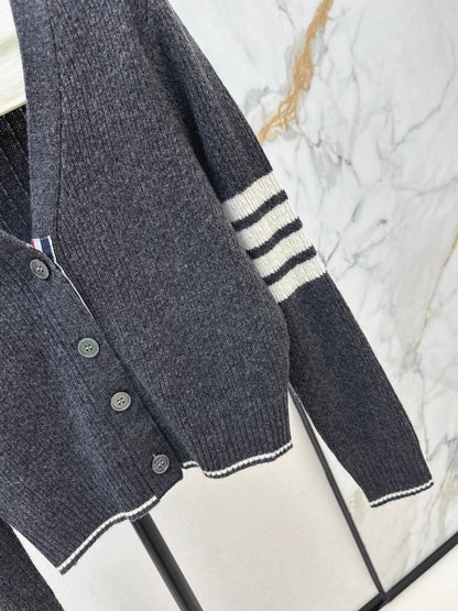 Thom NEW V-neck wool cardigan