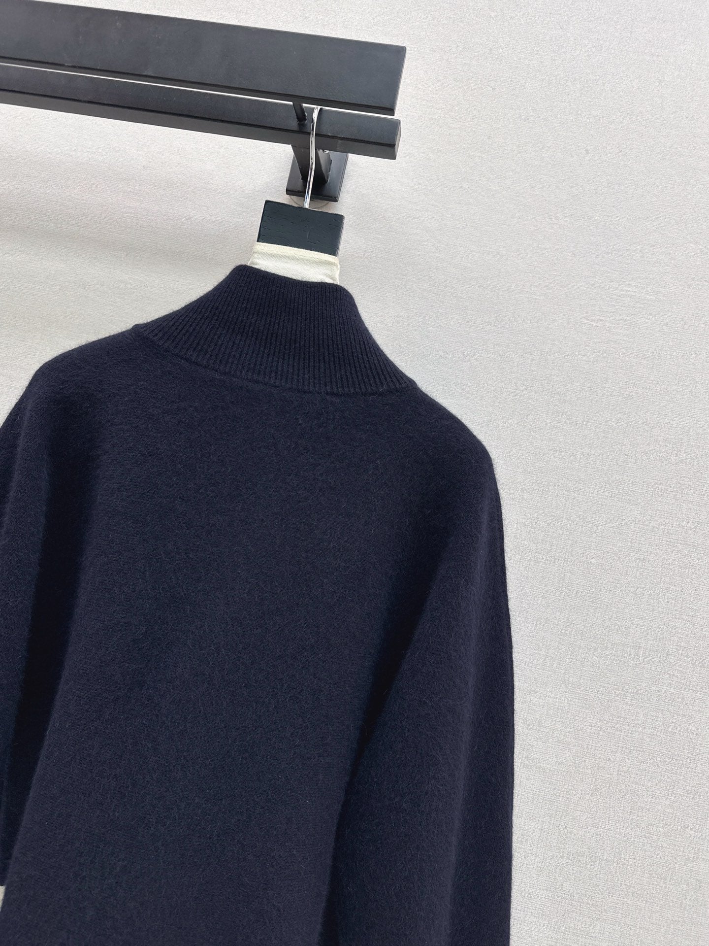 Max NEW Knitted jacket