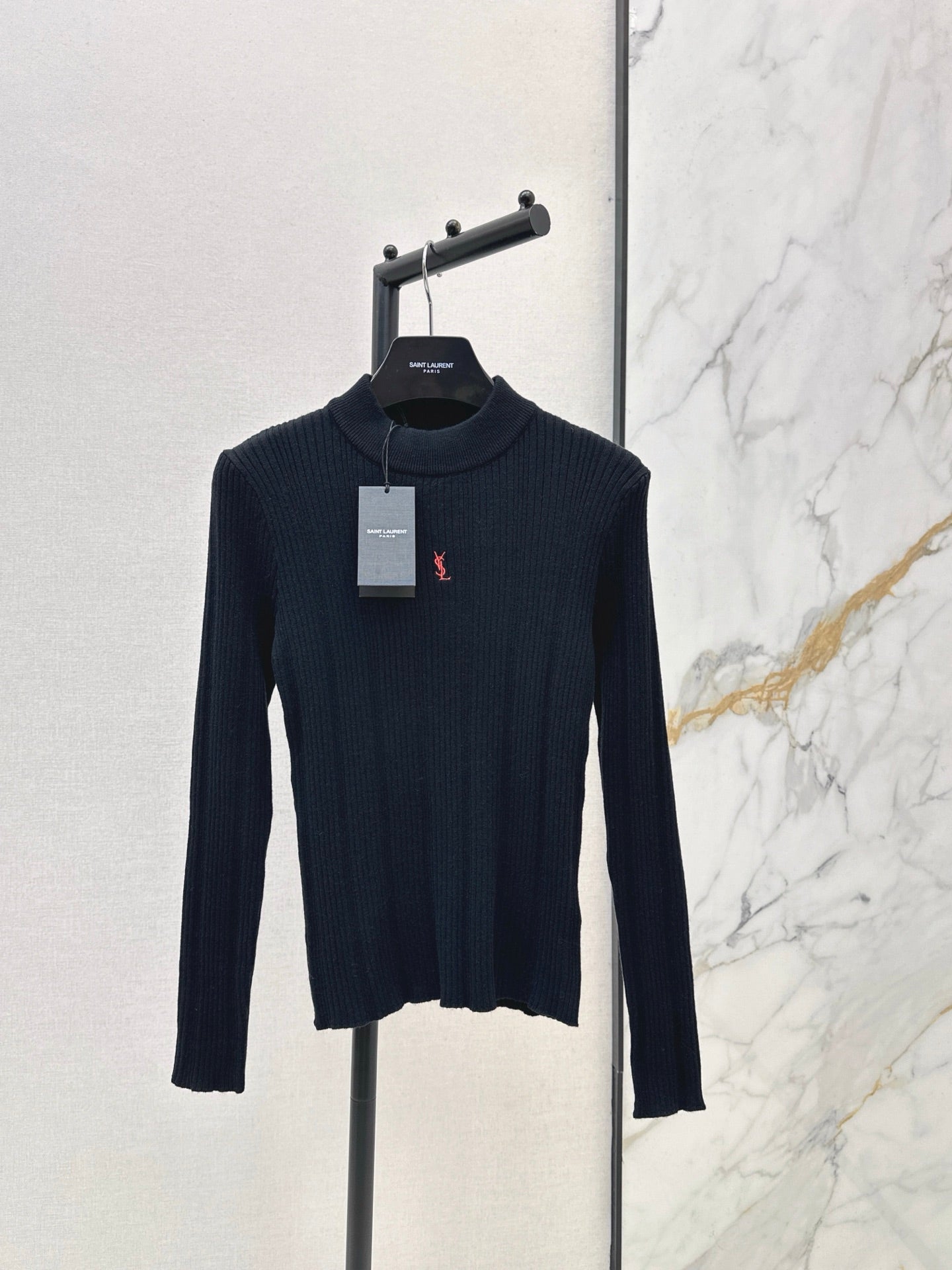 Saint NEW Knitted base sweater