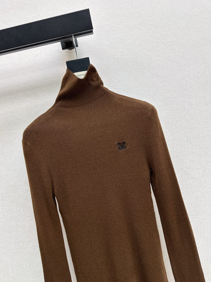 Max NEW turtleneck base layer
