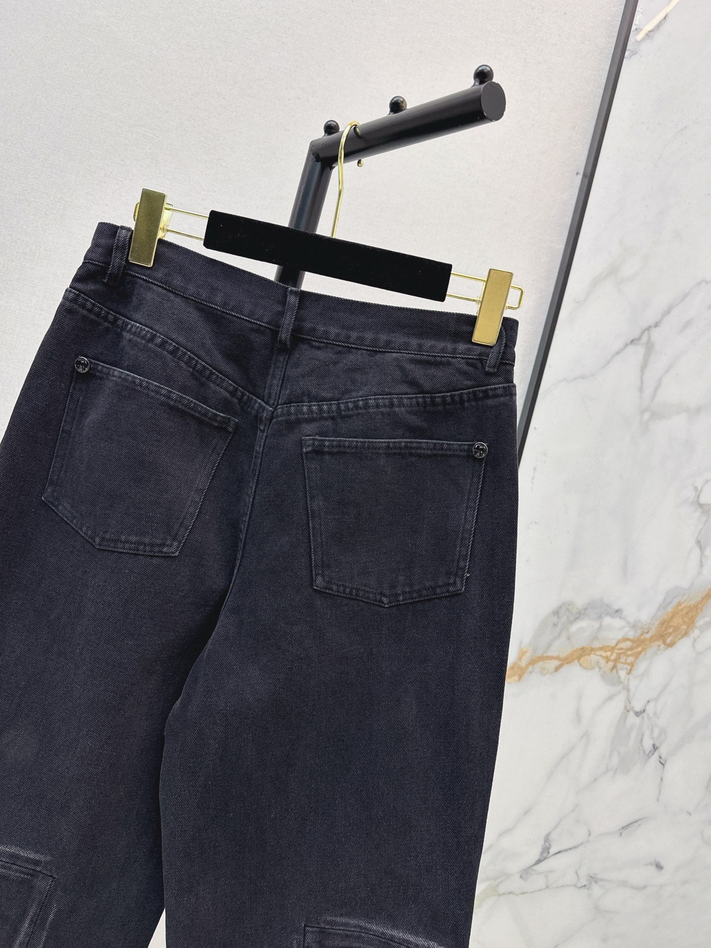 Chan NEW Workwear-style jeans