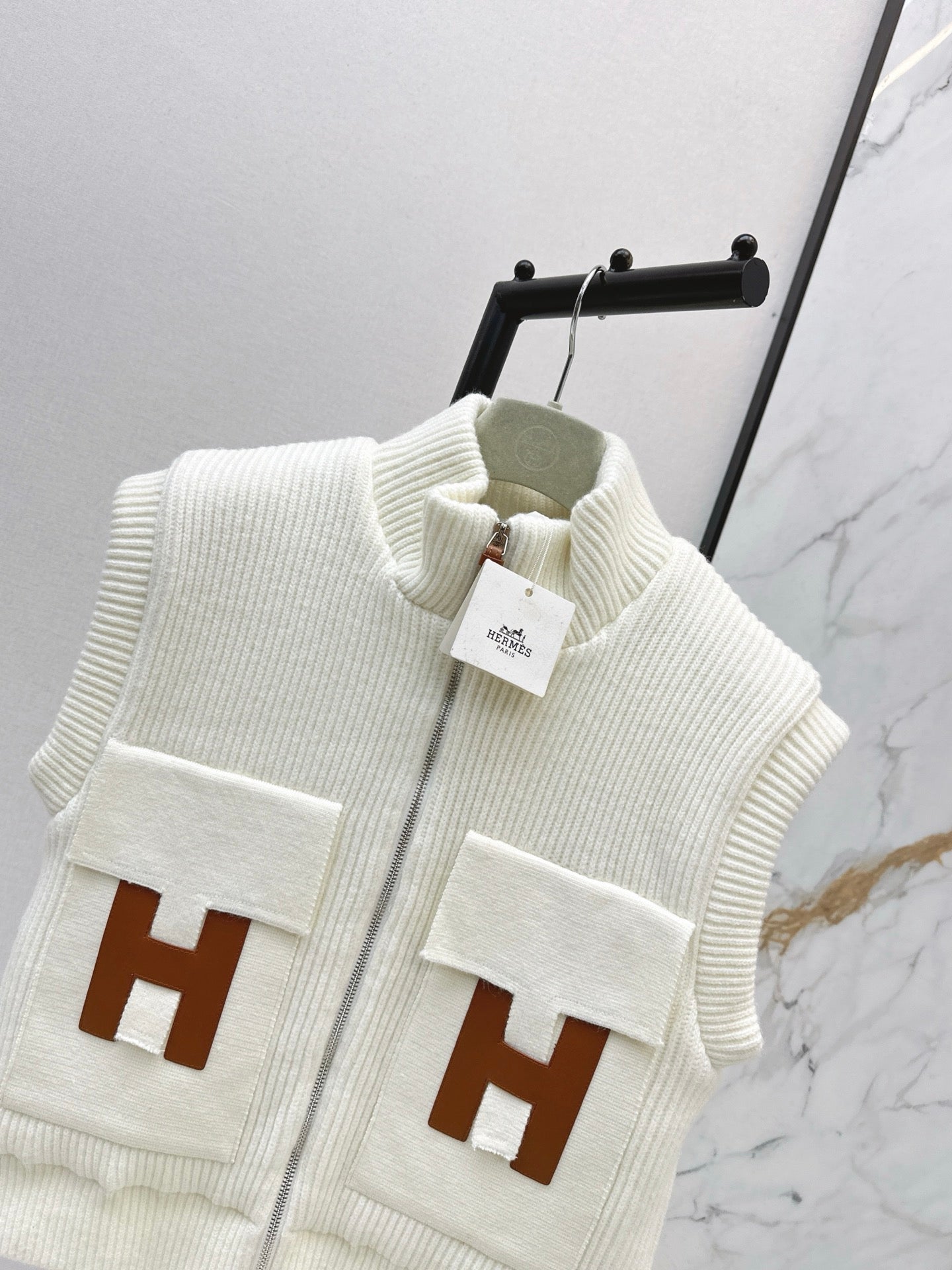 Herm NEW wool knitted vest