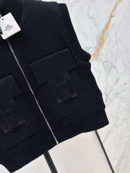 Herm NEW wool knitted vest