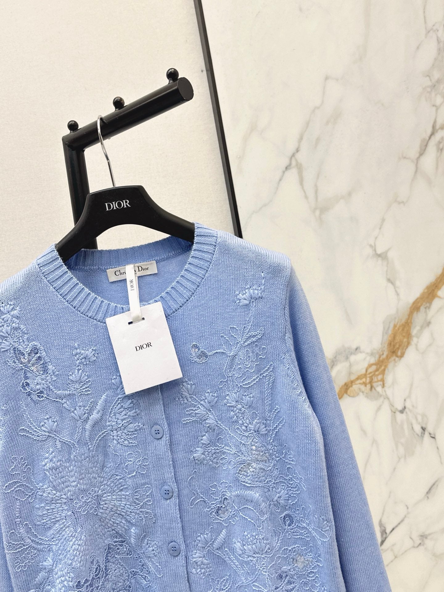 CD NEW crew neck cardigan