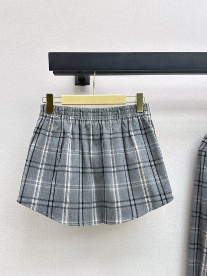 CD NEW plaid skirt