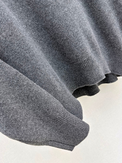 Ce1i NEW Wool sweater