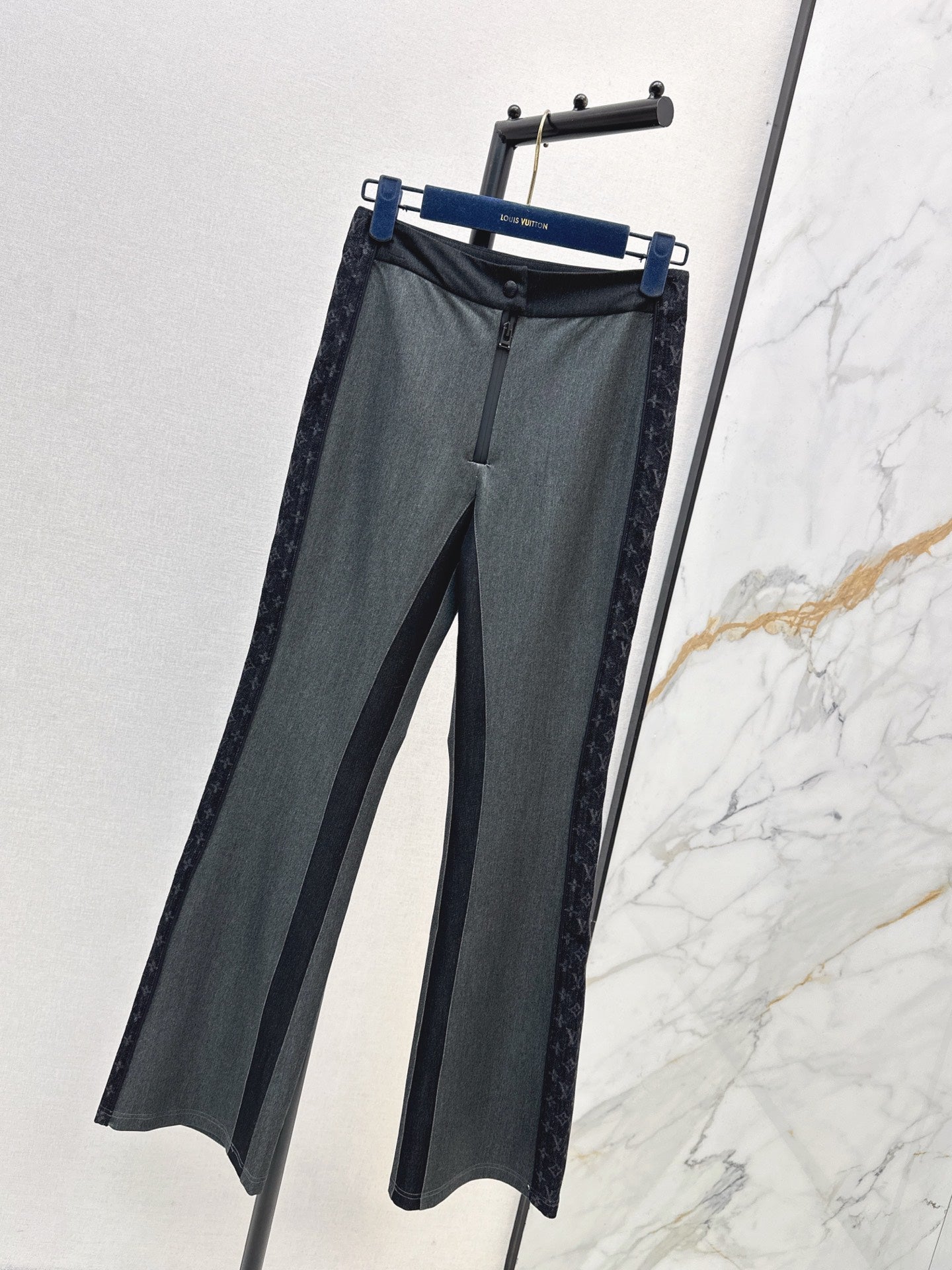 Louis NEW Flared trousers