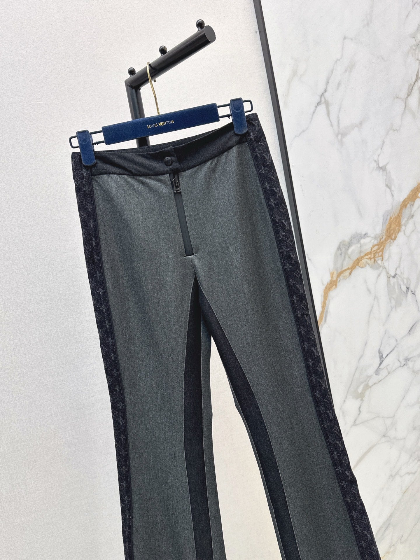 Louis NEW Flared trousers