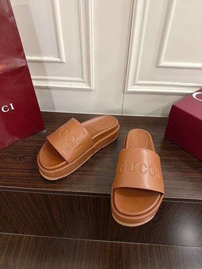 Guc New thick slippers