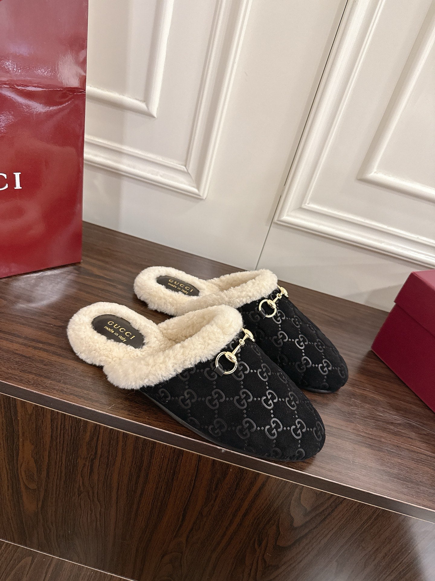 Guc New Mules slippers