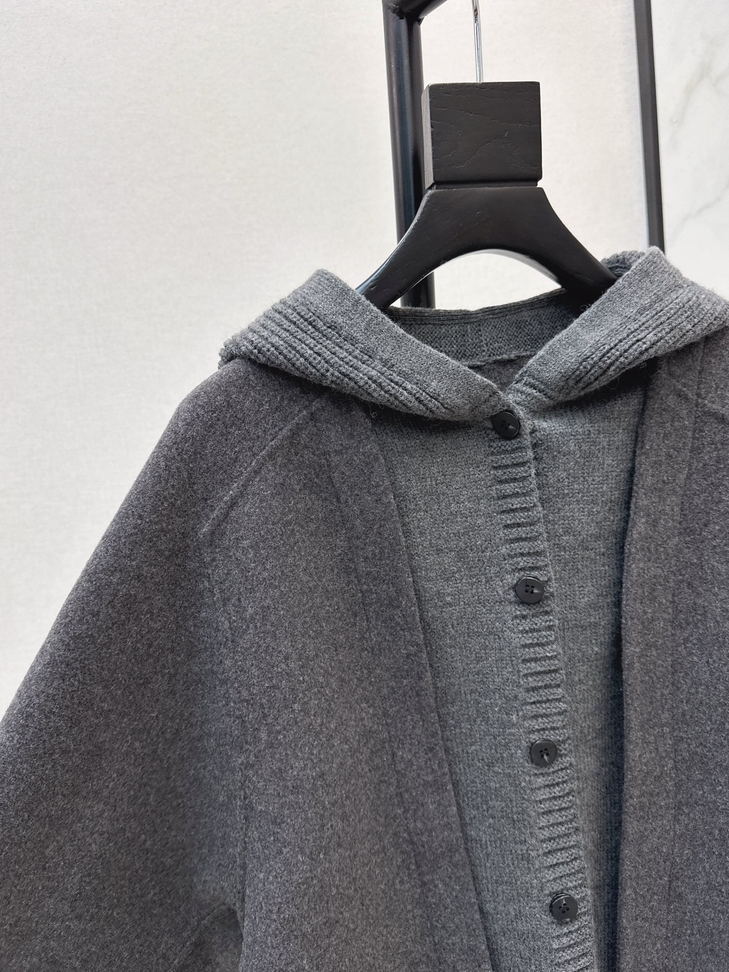 Loro NEW woolen coat