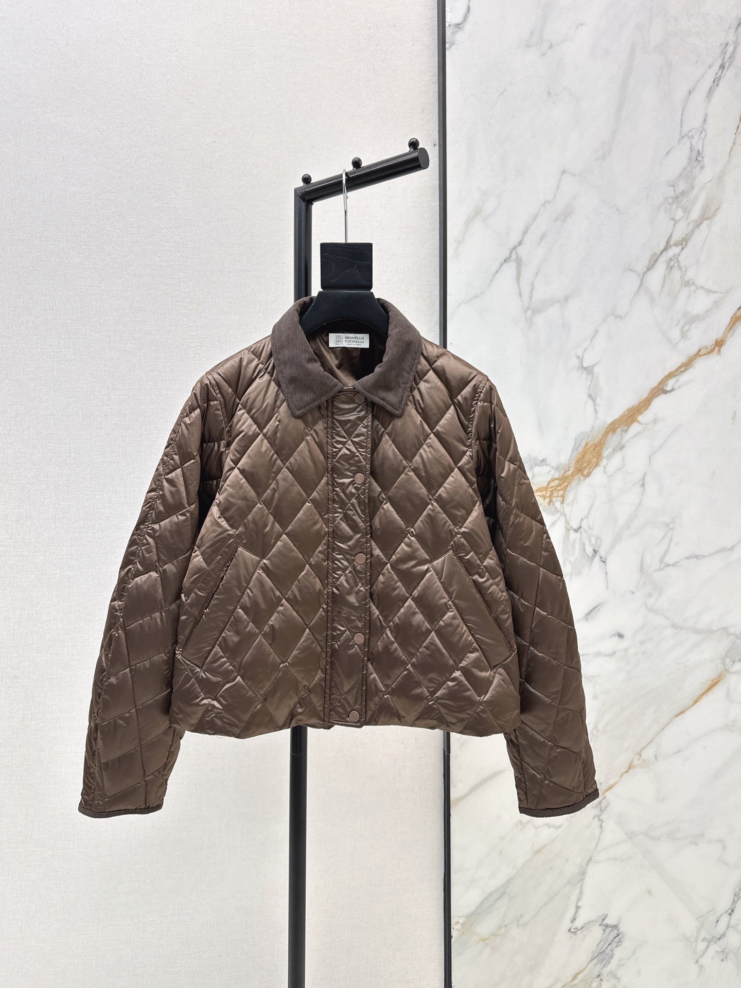 Brune NEW Down jacket