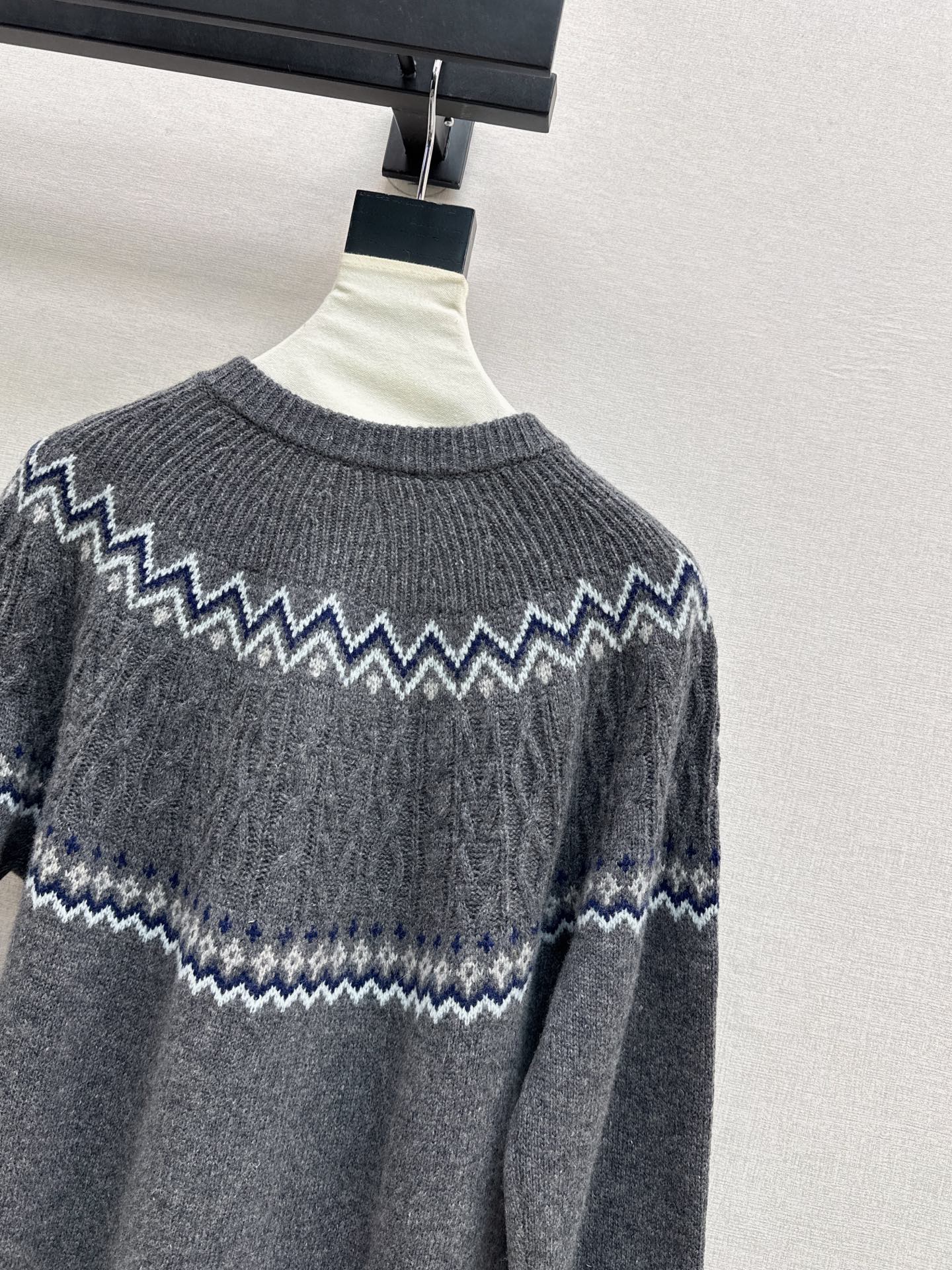 Loro NEW cardigan jacket