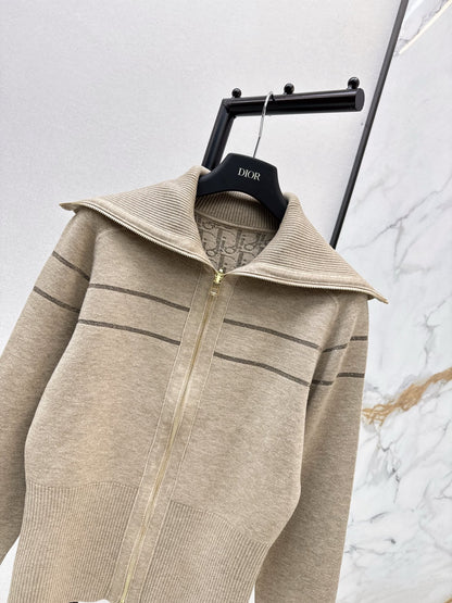 CD NEW Reversible  Jacket