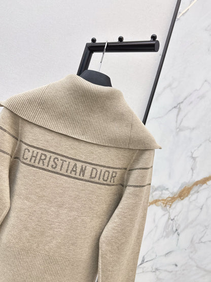 CD NEW Reversible  Jacket