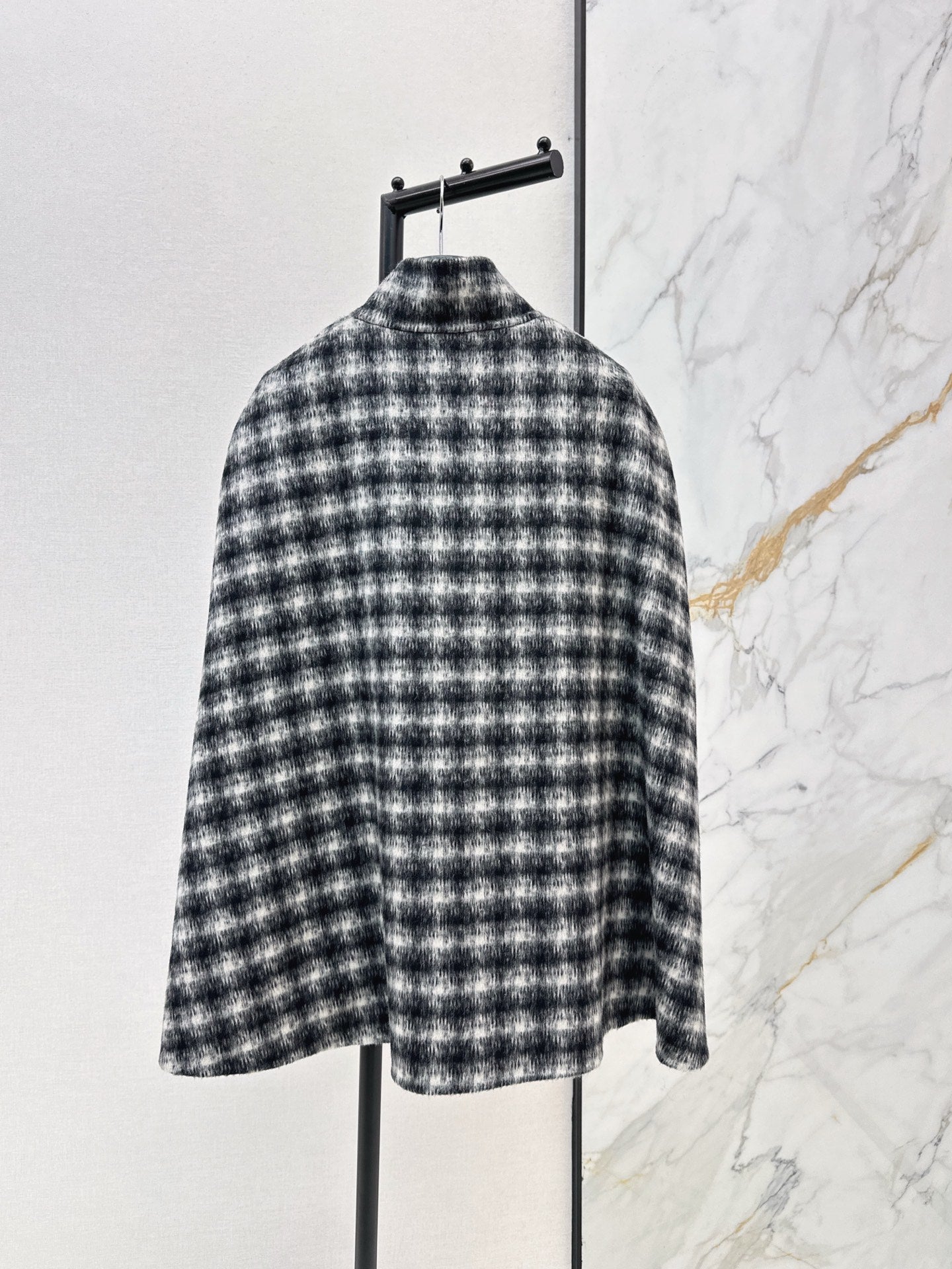 CD NEW plaid shawl cape coat