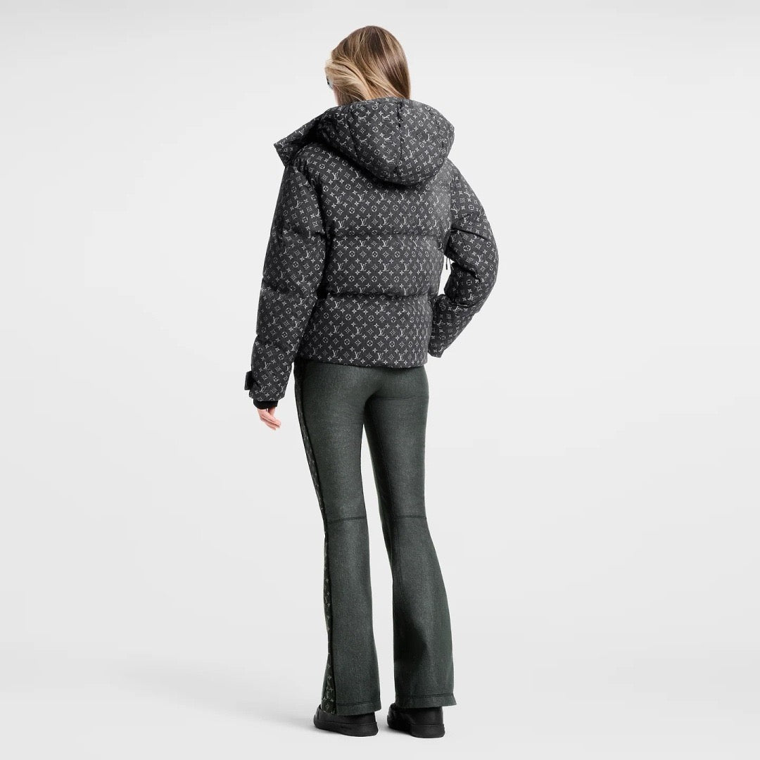 Louis NEWflared jeans